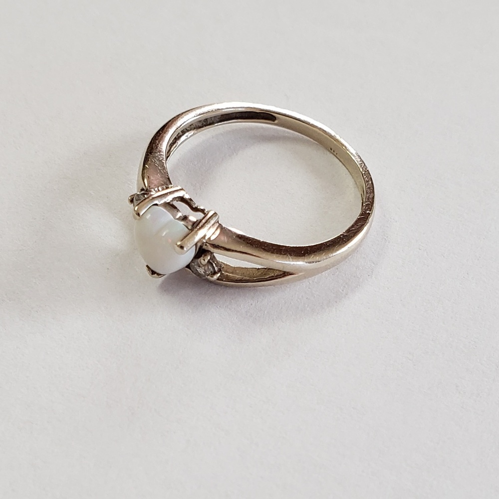 Beautiful Opal Diamonds 14 kt White Gold 6 Ring - Picture 9 of 16